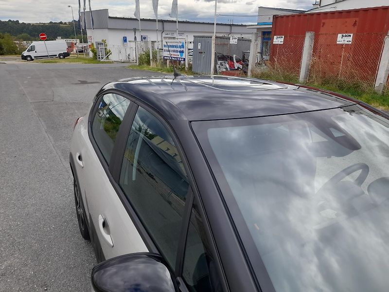 Citroën C3 (2020) 1,2 PureTech 82k NAVIGACE - fotka 19 z 38