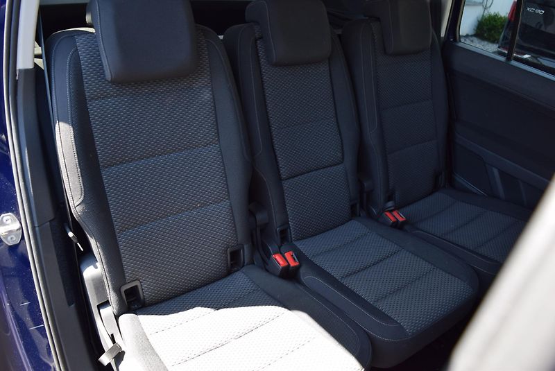 Volkswagen Touran (2017) 1.4TSI 110kw COMFORTLINE BMT  - fotka 40 z 51