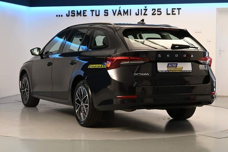 Škoda Octavia (2023) 2.0 DSG LED ACC VIRTUAL TDI - fotka 7 z 30