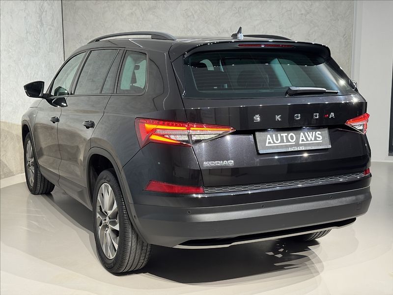 Škoda Kodiaq 2,0 TDi  DSG Clever LED Assist - fotka 9 z 48