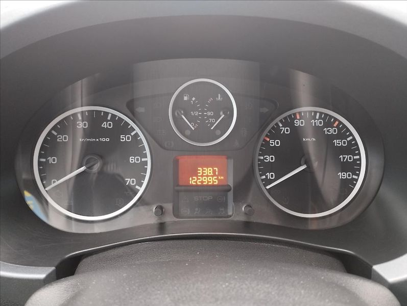 Citroën Berlingo 1,6 HDi 73KW Multispace - fotka 11 z 17