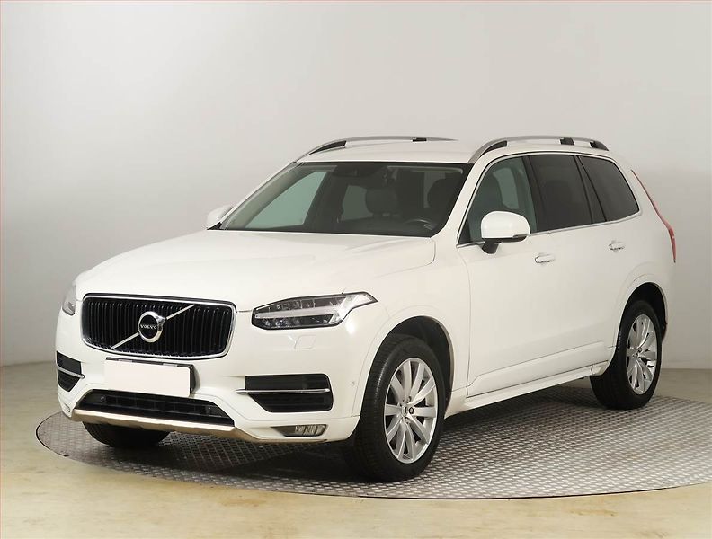Volvo XC90 (2015) D5 AWD - fotka 2 z 25