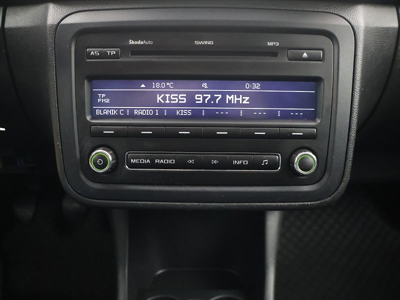 Škoda Roomster 1.2 TSI 63kW CZ Ambition 2.Maj - fotka 16 z 24