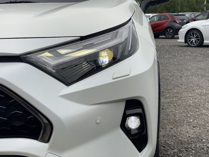 Toyota RAV4 2.5PHEV, ČR-1m, Selection, 4x4 - fotka 1 z 19