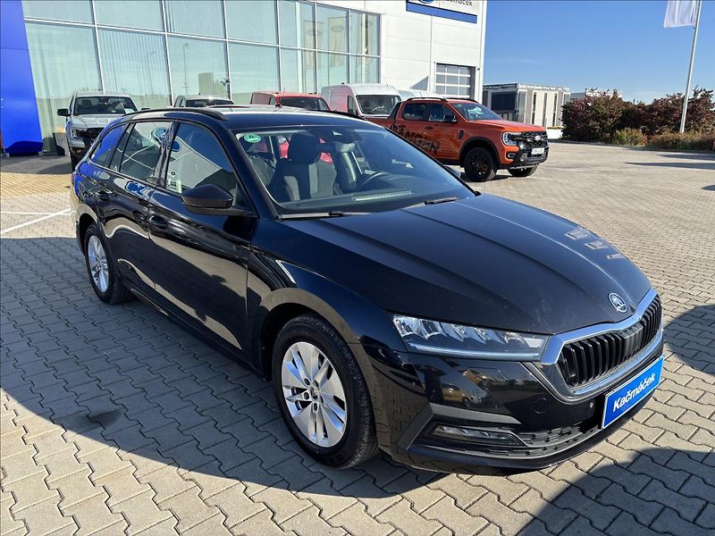 Škoda Octavia 1,5 TSI 110kW Ambition Combi - fotka 7 z 41