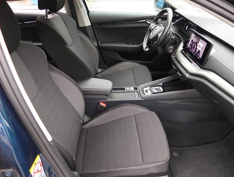 Škoda Octavia (2022) 2.0 TDI, Automat, Navi - fotka 9 z 22