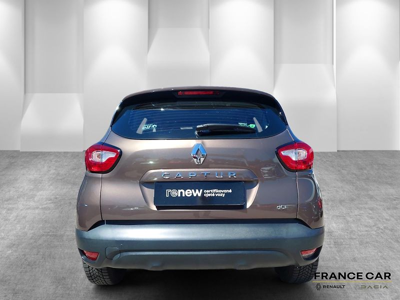 Renault Captur (2013) 1,5 DCi 66 kW LIMITED - fotka 6 z 23