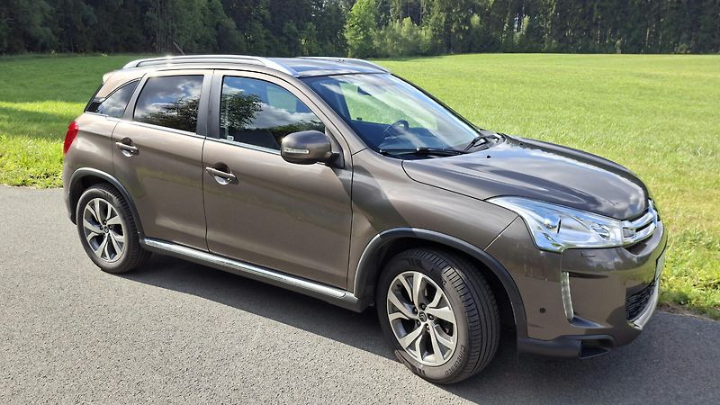 Citroën C4 Aircross (2012) - fotka 3 z 20