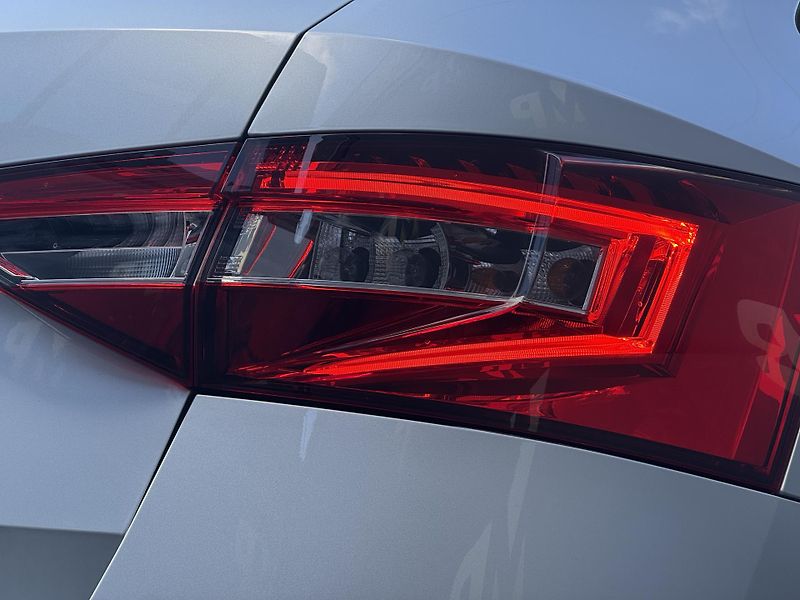 Škoda Superb (2022) 2.0TDi DSG, Style RZV - fotka 40 z 46