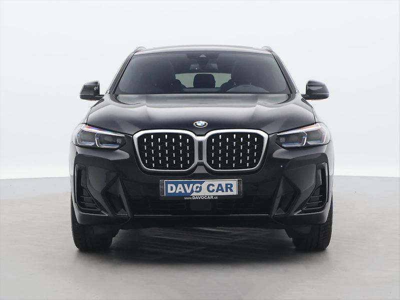 BMW X4 2,0 20i xD 135kW M-Paket Laser - fotka 2 z 41