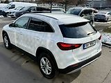 Mercedes-Benz GLA (2025) 220 4MATIC - náhled 39
