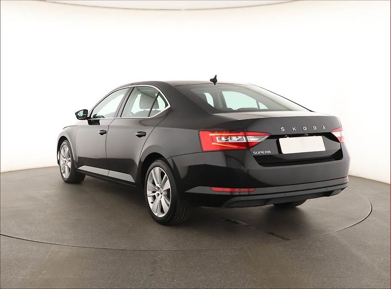Škoda Superb (2020) Style 2.0 TDI - fotka 4 z 18