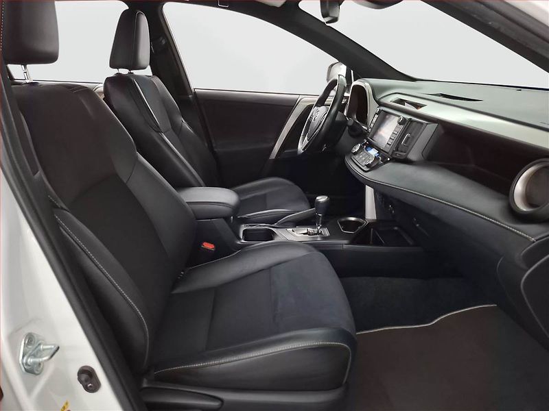 Toyota RAV4 (2016) 2.5 Hybrid, Automat - fotka 9 z 22
