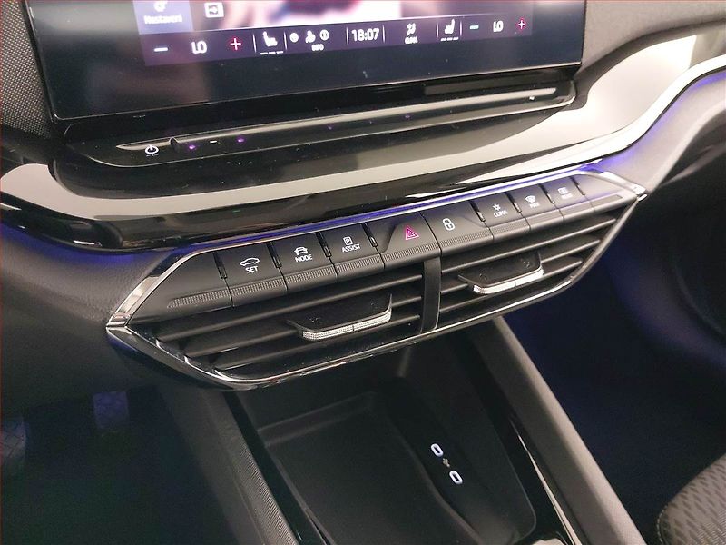 Škoda Octavia (2023) 2.0 TDI - fotka 19 z 23