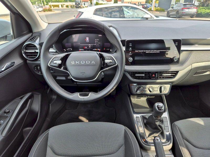 Škoda Fabia (2025) Selection 1.0 TSI 70 kW 5°manu - fotka 21 z 30