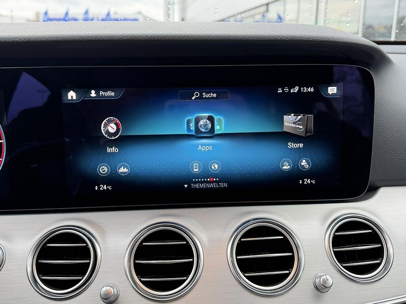 Mercedes-Benz Třídy E E 220 d T 9G-TRONIC Avantgarde - fotka 33 z 36