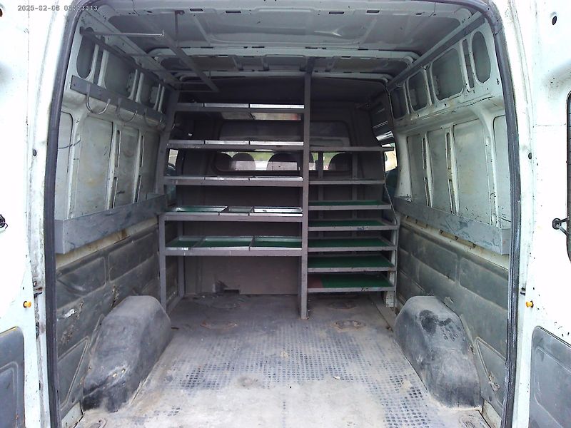 Ford Transit 2.2TDCi, 81 kW, L3H2,  6 míst - fotka 11 z 26