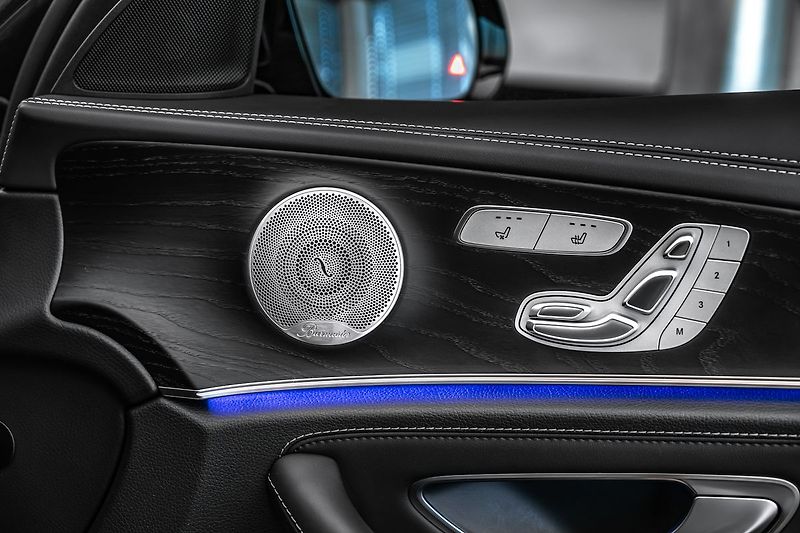 Mercedes-Benz Třídy E Brabus 700PS - fotka 23 z 28