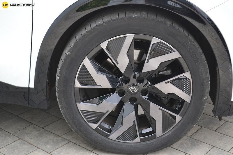 Renault Rafale esprit Alpine E-Tech full hybr - fotka 11 z 75