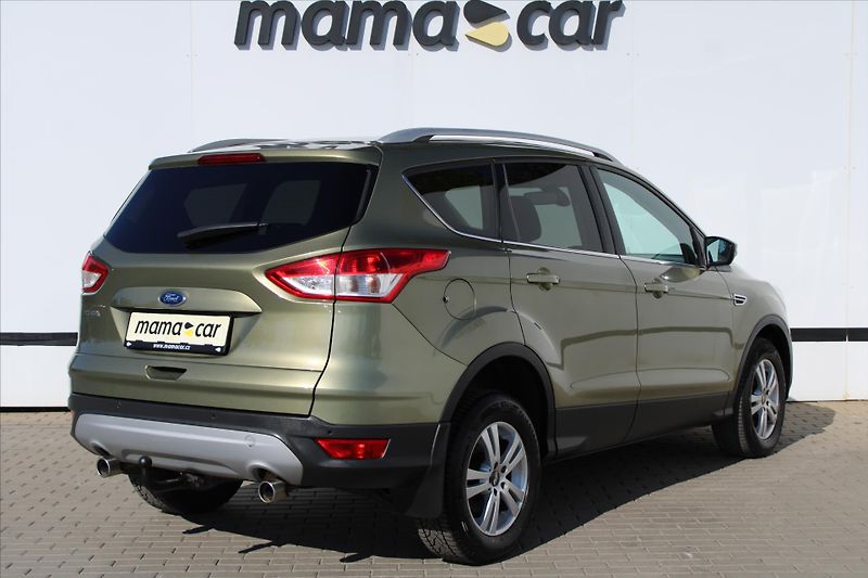 Ford Kuga 2.0TDCi TITANIUM 4X4 PANORAMA - fotka 7 z 24