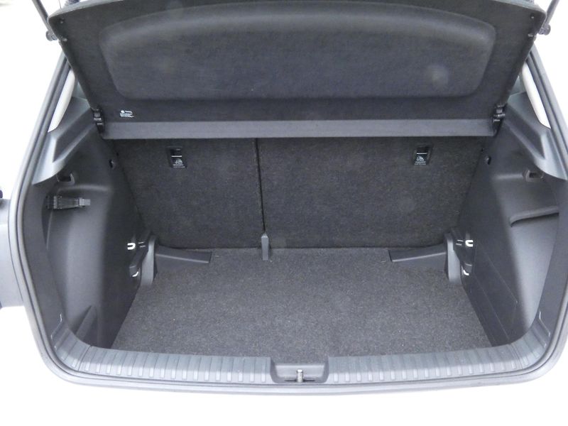 Škoda Fabia IV AmbitionPlus 1.0 TSI /70kW - fotka 15 z 30