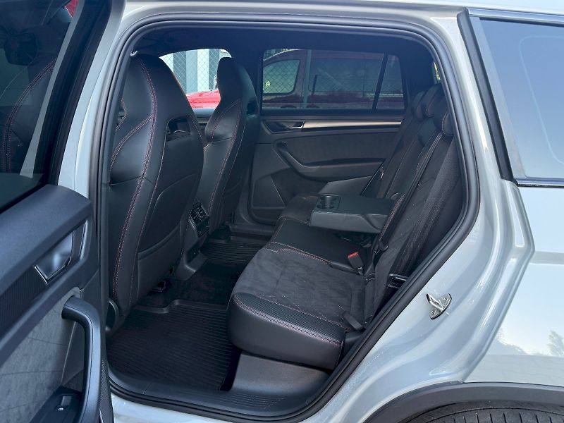 Škoda Kodiaq (2023) 2.0 TSI 180 kW RS 4x4 DSG - fotka 10 z 27