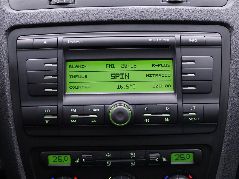 Škoda Octavia 1,9 TDI Serv.Kniha STK 04/28 - fotka 18 z 28