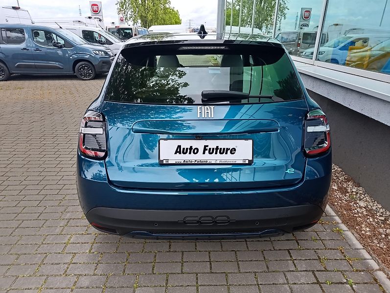 Fiat 600 (2026) Icon BEV 54kWh 115kW/156k - fotka 4 z 48
