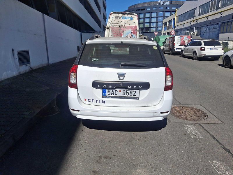 Dacia Logan MCV 0,9 LPG 5AC9582 - fotka 5 z 23