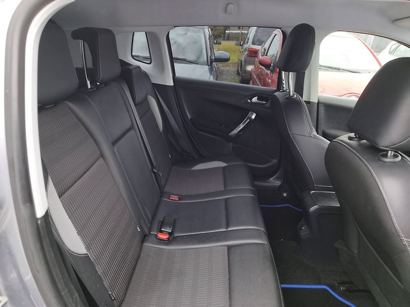 Peugeot 2008 (2016) - fotka 16 z 33