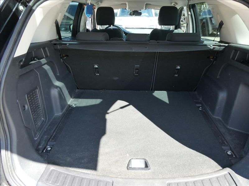 Land Rover Discovery Sport 2,0 D150,1.maj,ČR,DPH - fotka 29 z 33
