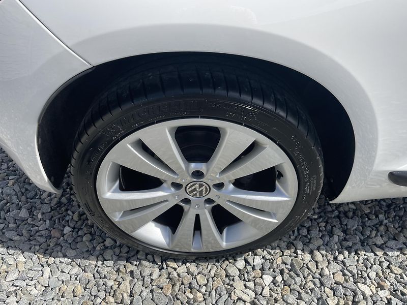 Volkswagen Scirocco 1.4TSi 125PS SPORT EDITION TOP - fotka 48 z 178