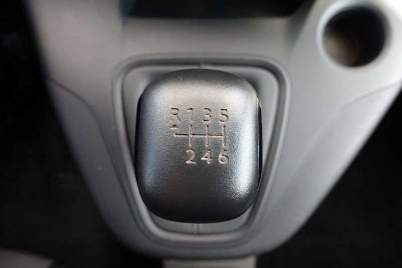 Toyota ProAce City 1,5D-4D 75kW L2 M/T 4D - Panel - fotka 15 z 21