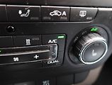 Škoda Yeti (2014) Elegance 2.0 TDI, 4X4 - náhled 22