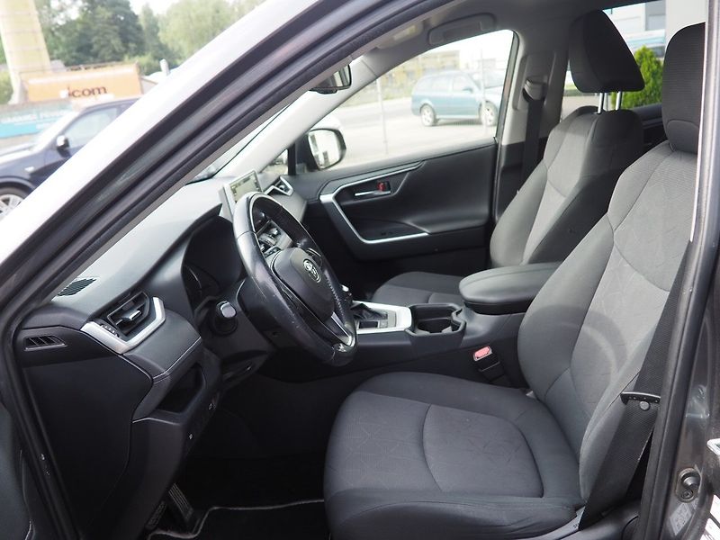 Toyota RAV4 (2019) 2.5 Hybrid, Automat - fotka 10 z 36