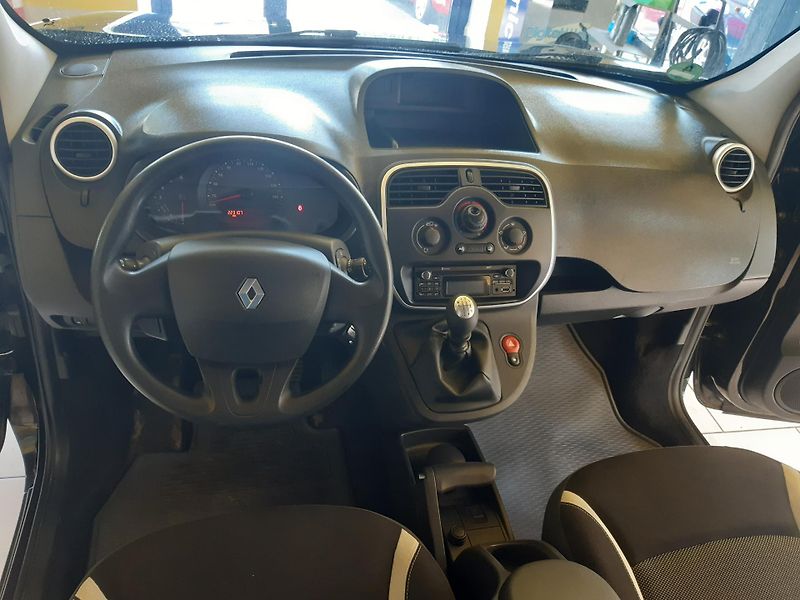 Renault Kangoo 1.5 DCI GRAND 7 MÍST - fotka 9 z 18