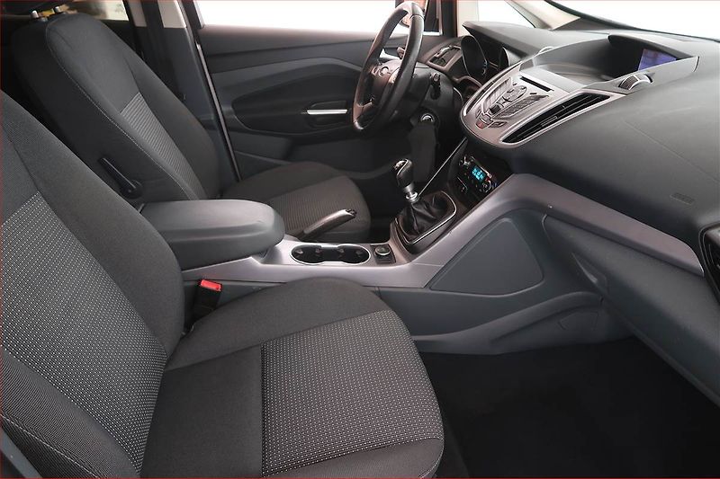 Ford C-MAX (2014) Trend 1.6 TDCi, po STK, Tažné - fotka 9 z 15