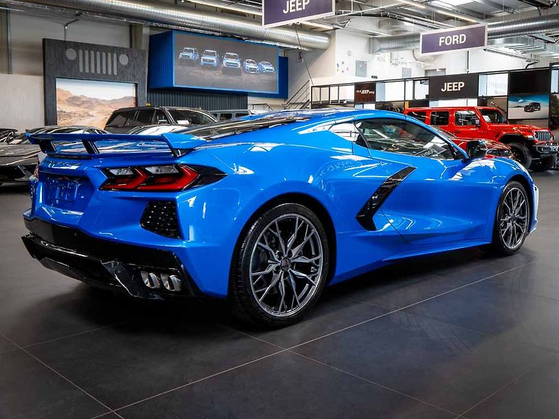 Chevrolet Corvette (2026) 6.2 Stingray 3LT Z51 Facelift - fotka 8 z 46