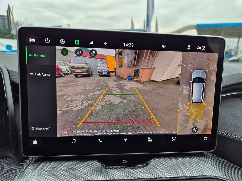 Škoda Kodiaq SportLine 2,0 TDI DSG 4x4 142k - fotka 27 z 36