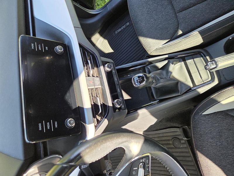 Škoda Kamiq (2021) KAMIQ STYLE 1,0 TSI 70 kW - fotka 42 z 53