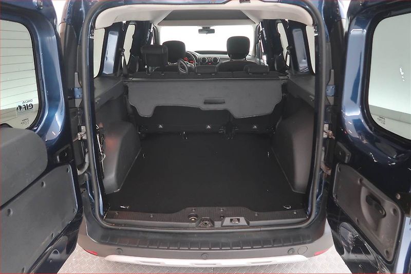 Dacia Dokker (2019) Stepway 1.6 SCe, 5Míst, ČR - fotka 13 z 18