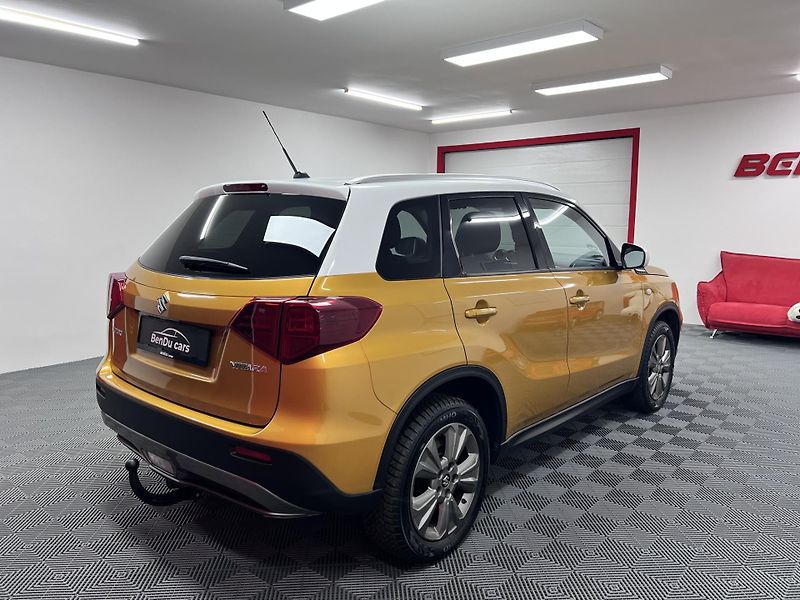 Suzuki Vitara 1.4i 103 kW, 2019 REZERVACE - fotka 4 z 29