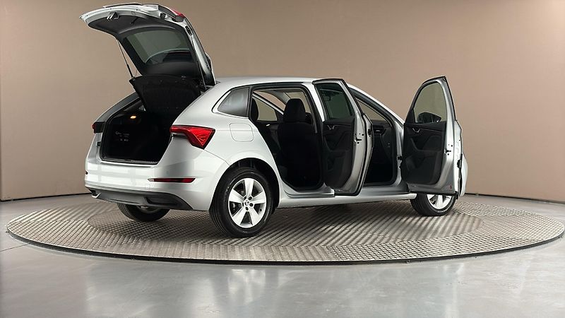 Škoda Scala 1.0 TSI Style - fotka 6 z 25