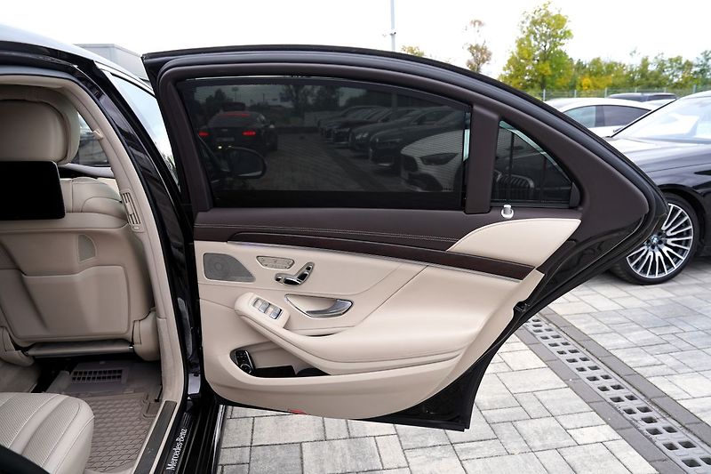 Mercedes-Benz Třídy S (2018) S 400d Long/4M/AMG/Burmester/Č - fotka 18 z 50