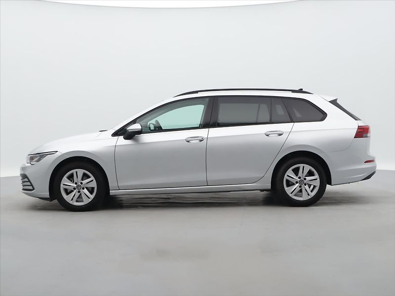 Volkswagen Golf 1,5 TSI 96kW CZ Life 1.Maj DPH - fotka 4 z 29
