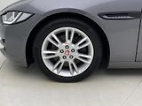 Jaguar XE 2.0D 132kW PURE AUT  - náhled 32
