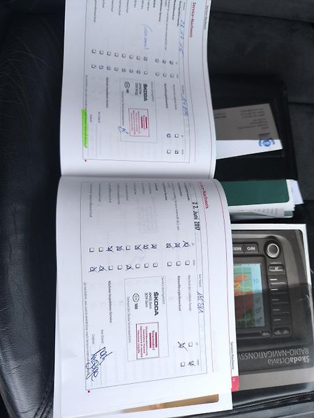 Škoda Octavia 1.9 TDi 4x4 SERVIS,DOL KM - fotka 34 z 38