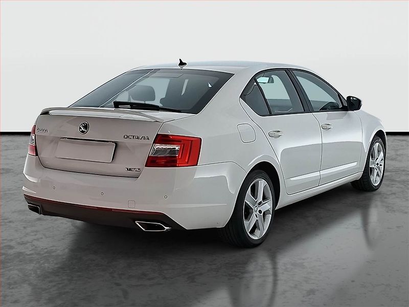 Škoda Octavia (2014) RS 2.0 TDI, Automat, Navi - fotka 5 z 16