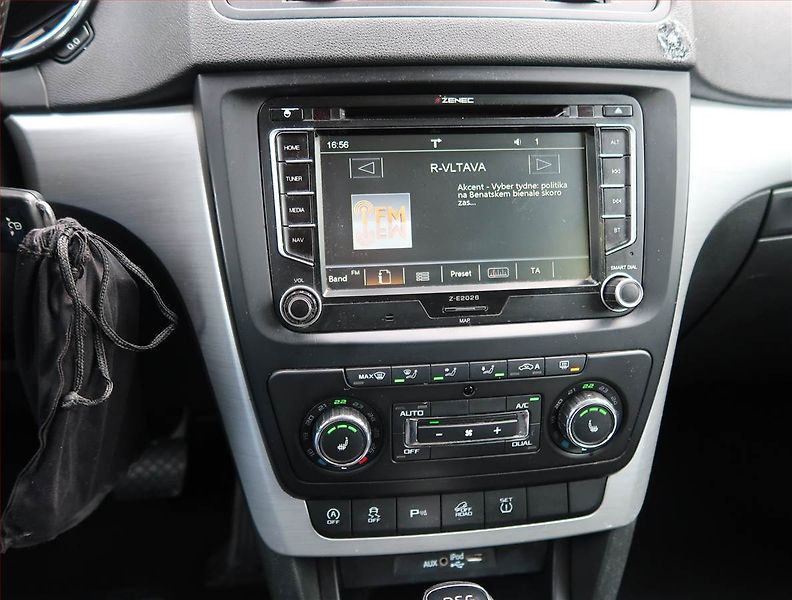 Škoda Yeti (2016) 2.0 TDI, 4X4, Automat, Navi - fotka 12 z 20