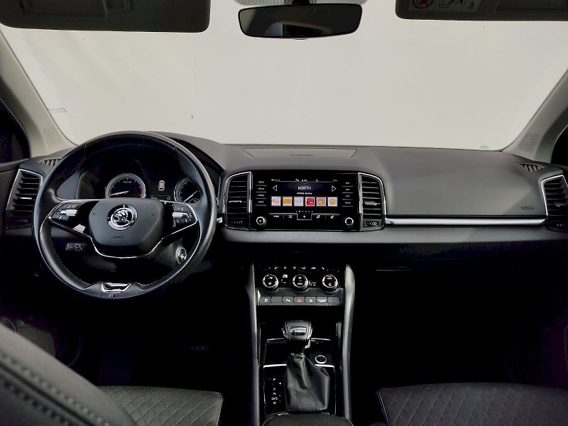Škoda Karoq (2021) Style Plus 1,5 Tsi 110 Kw DSG - fotka 5 z 39